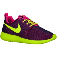 Nike Roshe One Femmes chaussures de sport rose/violet TPH310